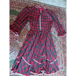 Satin Stitches square dance dress Christmas green red plaid long sleeve size M